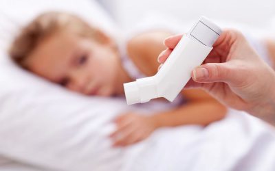 ¿Es útil el uso de tiotropio en niños menores de 12 años con asma?